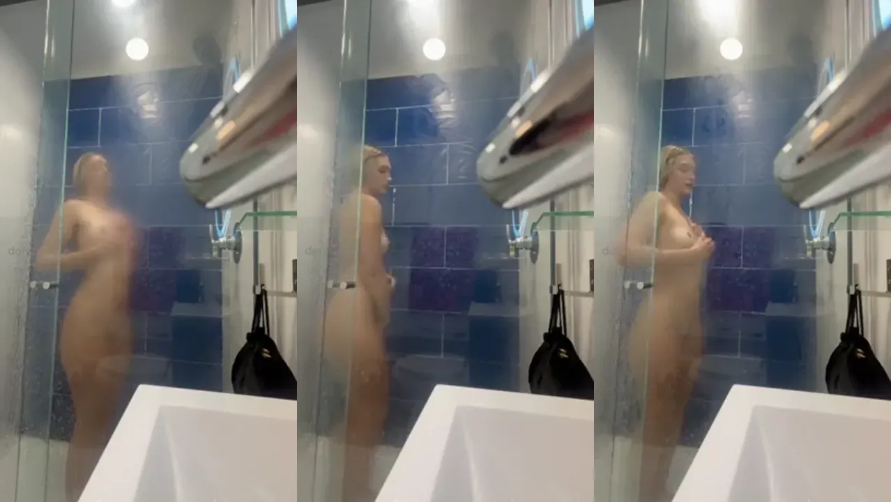 Leah Sylvander Shows Ass While Showering