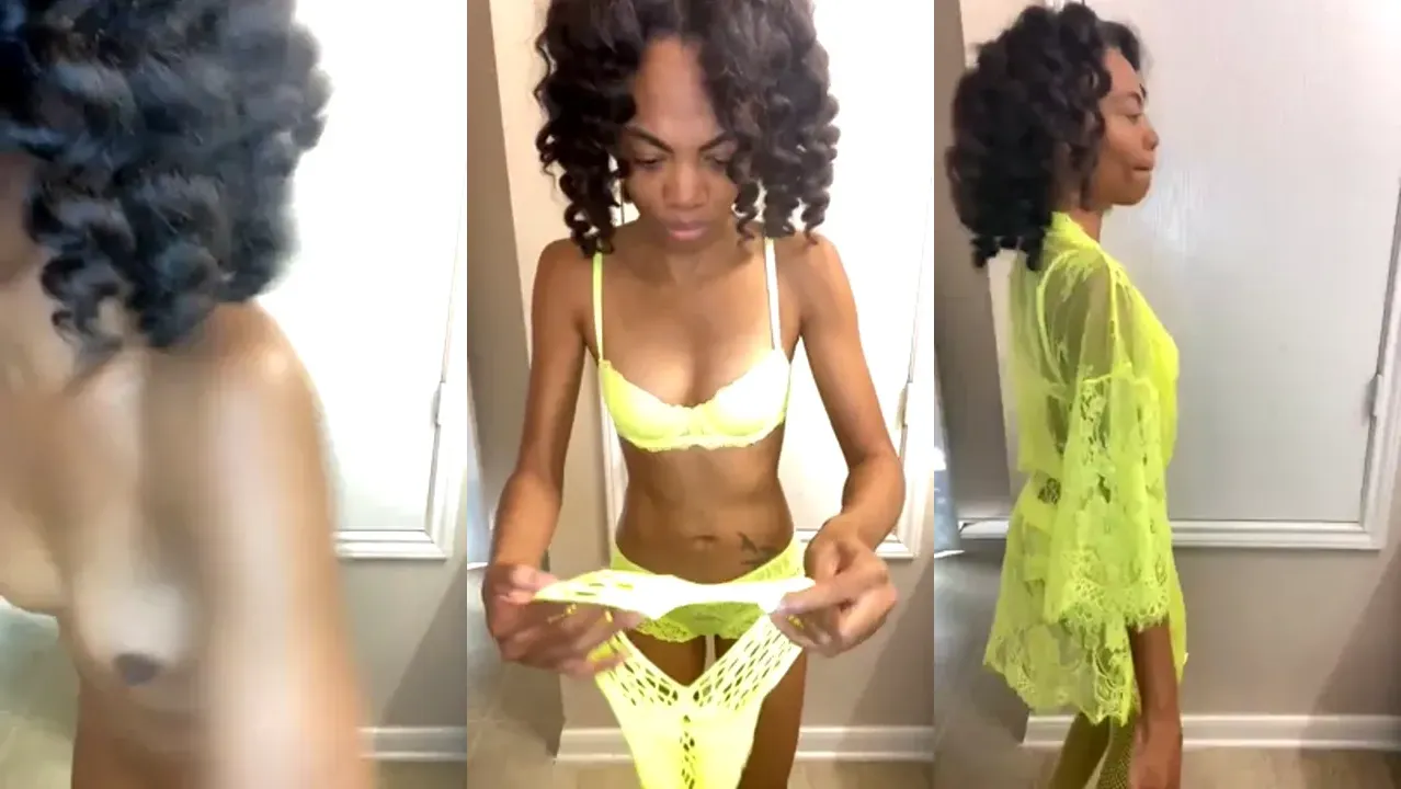 Naked Christalynkbri Tries Her New Lingerie