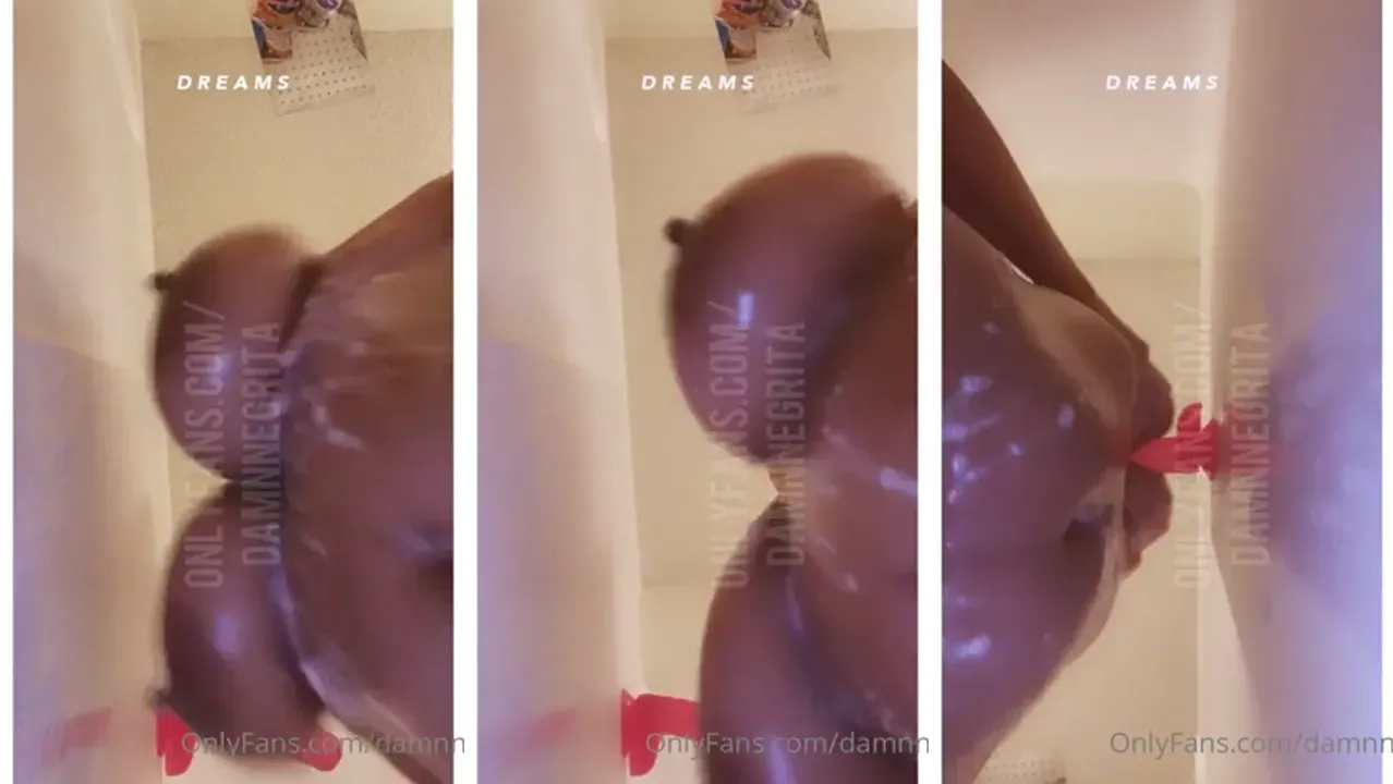 Damnnegrita Strokes A Dildo With Her Tits
