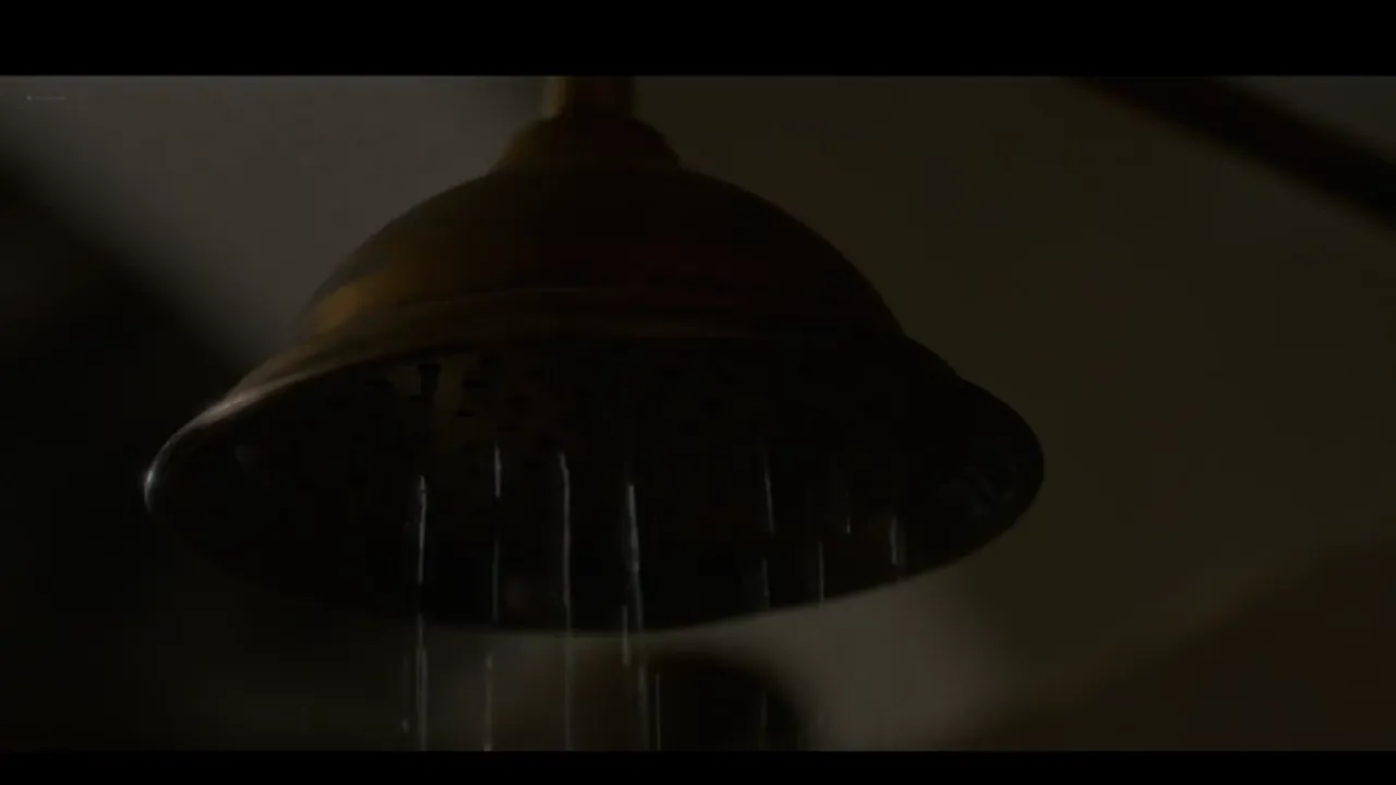 Sydney Sweeney Showers In Cold Water